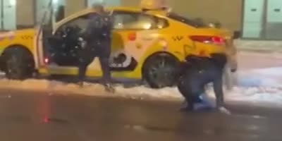 Taxi Driver Confronts Brazen Girl In Russia