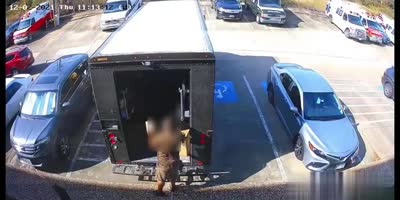 Brazen Criminal Steals UPS Package!