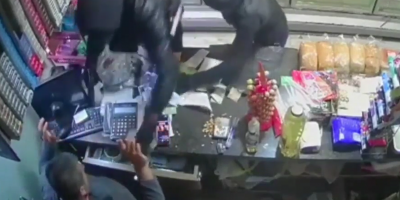 Two Armed Thugs Rob The Store In Egypt