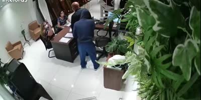 Office Robbery Goes Wrong In Brazil