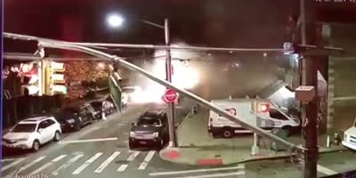 6 hurt, dozens displaced when explosion, fire rip through Brooklyn home, FDNY