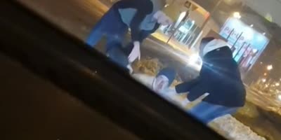Man Beating GF Attacked  By Good Samaritans In Ukraine