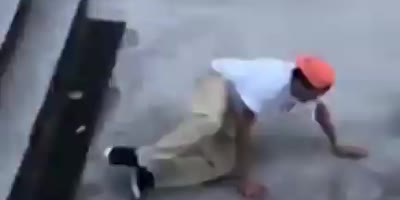 Skateboard fail.