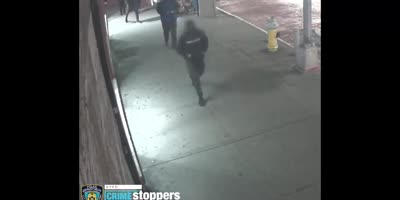 Strong-Arm Robbery In Queens!