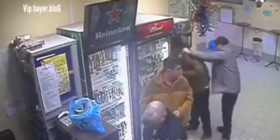 Female russian clerk KO man who harassed a drunk