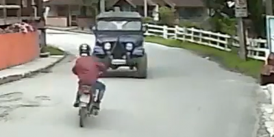 Head-on with a jeep !