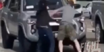 Road Rage Fight - only one can survive