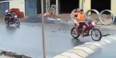 Brazilian Couple On Motorcycle Slam Into The Wall On High Speed