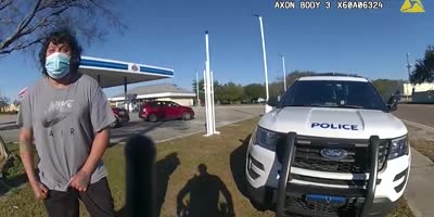 Dude randomly attacking, fights with Orlando cops