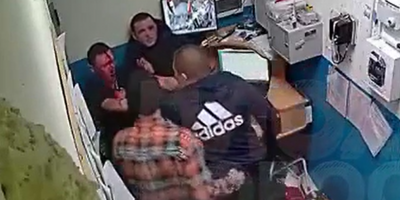 Violent Drunk Fight In Russian Bar