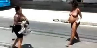Psycho pregnant woman ready to die