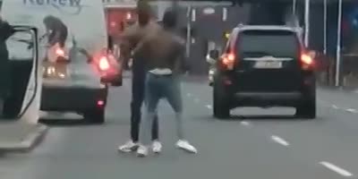 "Dubliners" Fighting On THe Busy Road