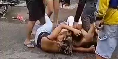 Trashy Women Fighting In Brazil