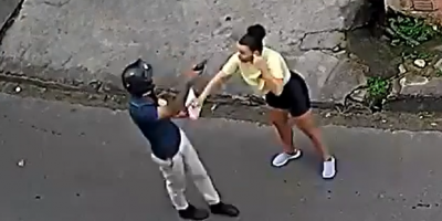 Scared Girl Robbed Of Earrings & Chain In Brazil