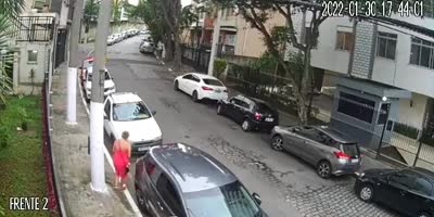 Woman Carjacked By Gang In Brazil