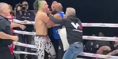 Ex-UFC fighter starts scuffle in massive one-night pillow fight tournament