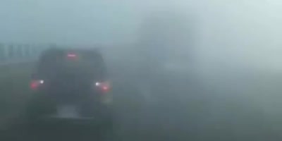 How To Not Drive In Heavy Fog On A Motorway.