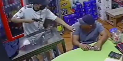 Family Business Robbed At Gun Point In Ecuador