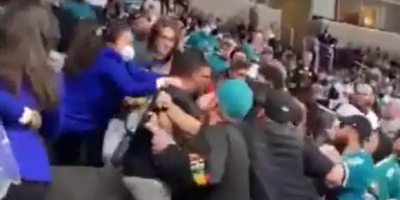 Brawl Breaks Out at San Jose Sharks Game