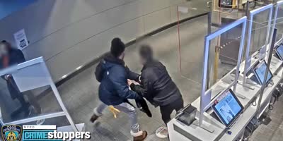 Man Assaulted & Mugged At Manhattan McDonald’s