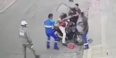 Motorcycle Thief Gets Instant justice In Colombia