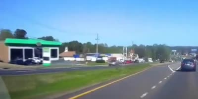 The crash of a small plane on the road in Georgia