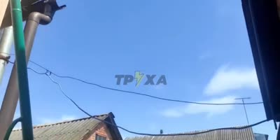 Video of the Russian aircraft falling into the ground.