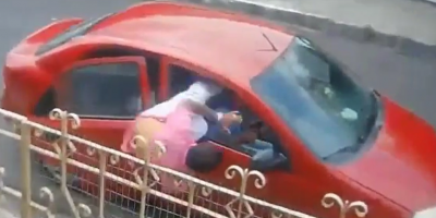 Failed Carjacking In Ecuador