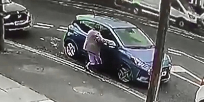 Heartless Carjackers Leave Old Woman on the Street