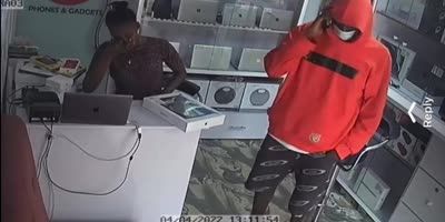 Scumbag Caught Shortly After Strangling Female Clerk In Nigeria