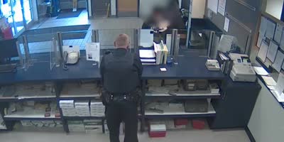 Milwaukee Man Shoot Up Police Station