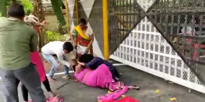 Family Fight Breaks Out In Front Of Police Station In India