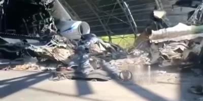 Cleaning up of th eworld's largest aircraft destroyed in Ukraine