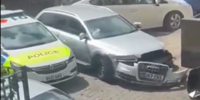 Audi Driver Flees From Police In London