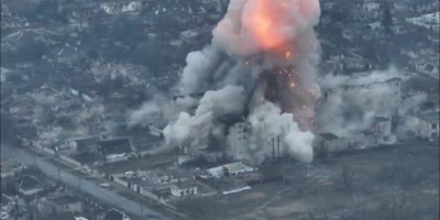 Video of a school being blown up in Ukraine.