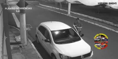 Losers: Driver Gives Wrong Keys To Carjackers In Brazil