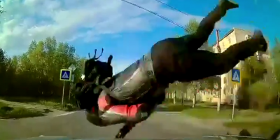 Russian Biker Shows A Trick