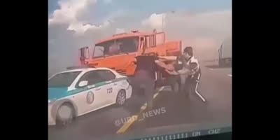 Trucker Fights With Police After The Chase In Russia