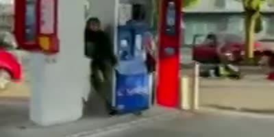 Machete & Knife attack @ Vancouver Gas Station