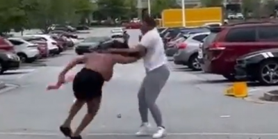 Atlanta Women Fighting At The Parking Lot