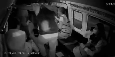 Combi Passengers Disarm and Beat a Thief in Mexico PART 2