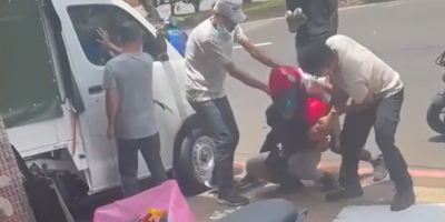 Delivery Guys Brawl In Taiwan