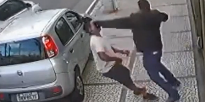 UBER Driver Dropped By Angry Biker Over Parking Space In Brazil