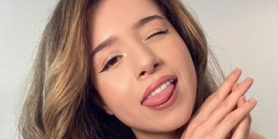 Gamer Slut Exposed