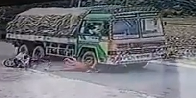 Woman Dragged By The Truck In India