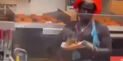 Brazen Wierdo Steals Chicken From The Restaurant In Florida