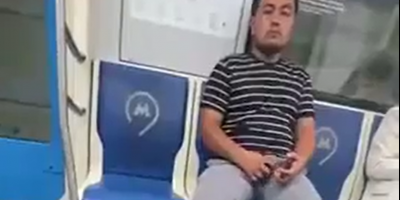 Man Plays With His Dick On The Busy Moscow Train