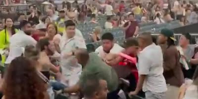 Fight breaks out at Dos Equis Pavilion tonight and security just man handles everybody