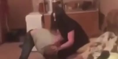 Russian Woman Beats Down Her Ex Boyfriend(R)