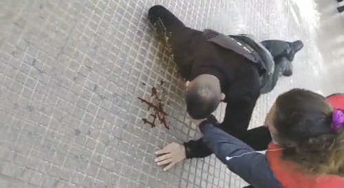 Market Guard Attacked By Looters in Chile